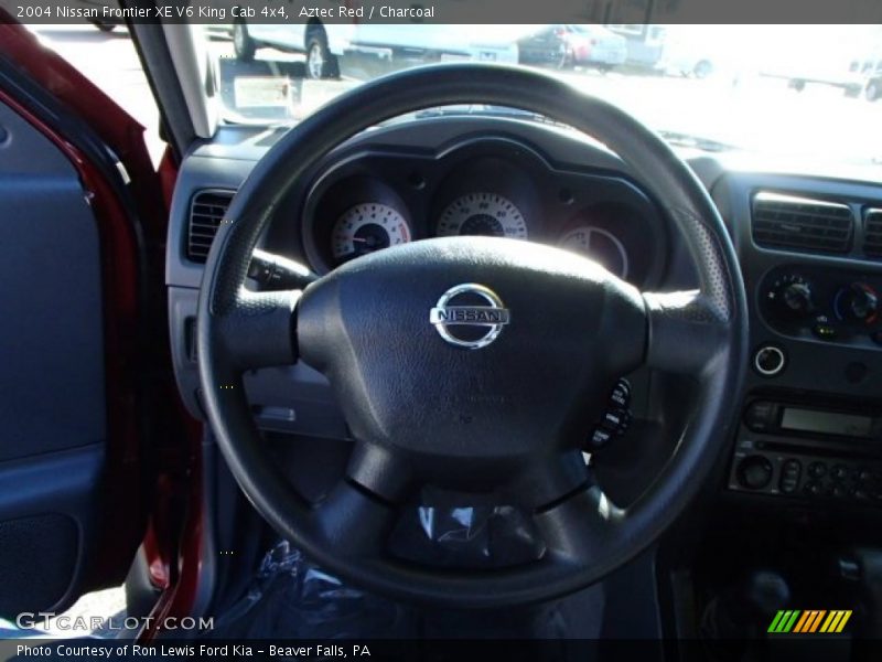 Aztec Red / Charcoal 2004 Nissan Frontier XE V6 King Cab 4x4
