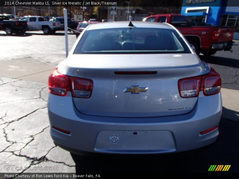 Silver Ice Metallic / Jet Black/Titanium 2014 Chevrolet Malibu LS