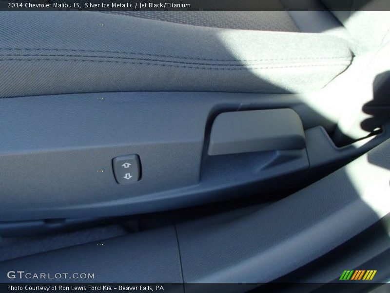 Silver Ice Metallic / Jet Black/Titanium 2014 Chevrolet Malibu LS
