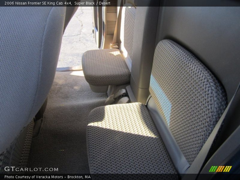 Super Black / Desert 2006 Nissan Frontier SE King Cab 4x4