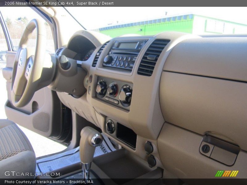 Super Black / Desert 2006 Nissan Frontier SE King Cab 4x4