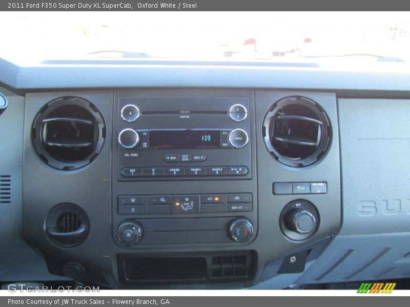 Oxford White / Steel 2011 Ford F350 Super Duty XL SuperCab
