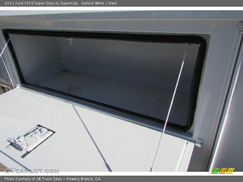 Oxford White / Steel 2011 Ford F350 Super Duty XL SuperCab