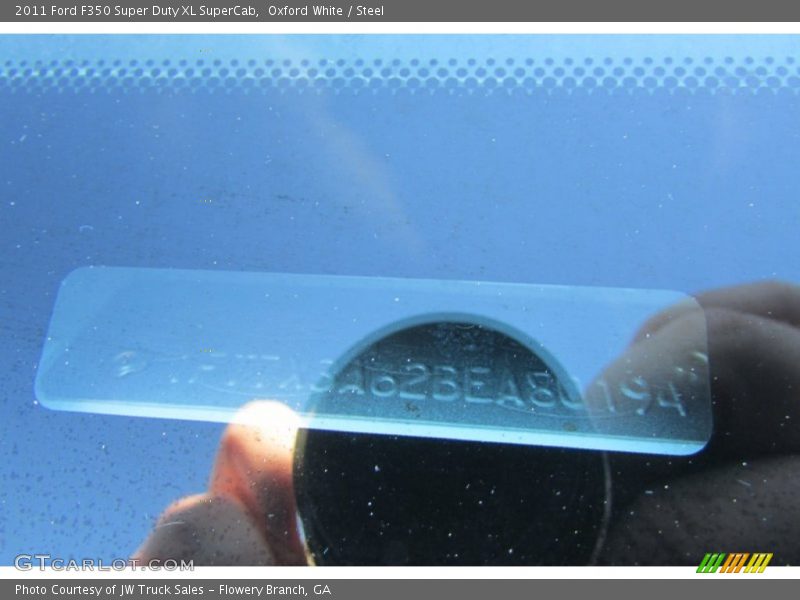Oxford White / Steel 2011 Ford F350 Super Duty XL SuperCab
