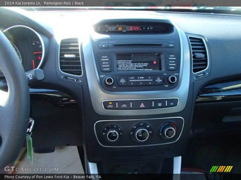 Remington Red / Black 2014 Kia Sorento LX