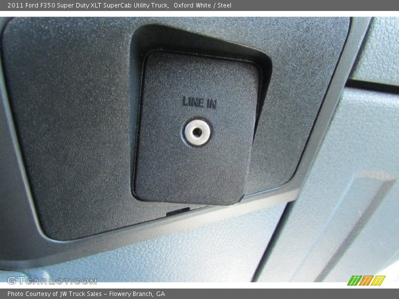 Oxford White / Steel 2011 Ford F350 Super Duty XLT SuperCab Utility Truck