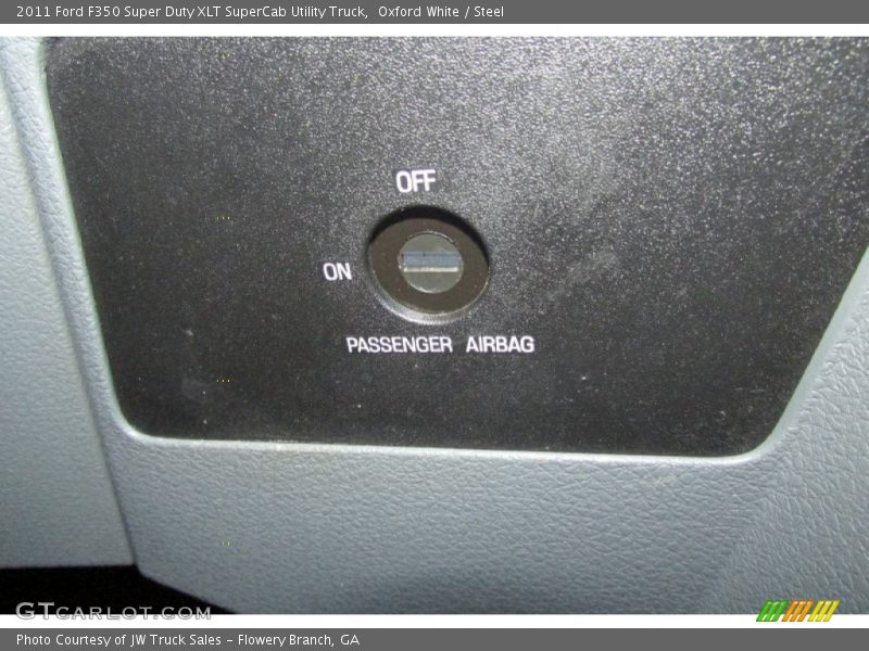 Oxford White / Steel 2011 Ford F350 Super Duty XLT SuperCab Utility Truck