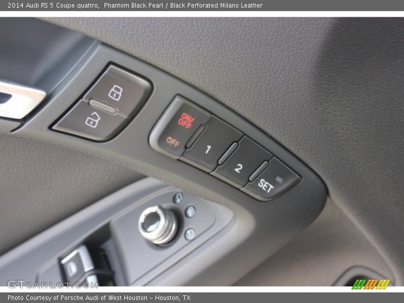 Controls of 2014 RS 5 Coupe quattro