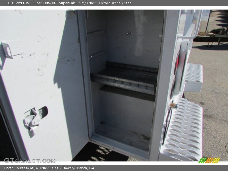 Oxford White / Steel 2011 Ford F350 Super Duty XLT SuperCab Utility Truck