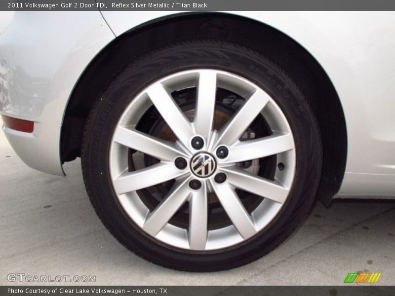 Reflex Silver Metallic / Titan Black 2011 Volkswagen Golf 2 Door TDI