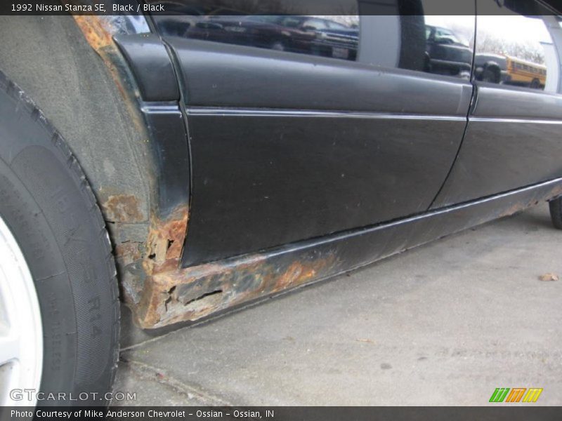 Black / Black 1992 Nissan Stanza SE
