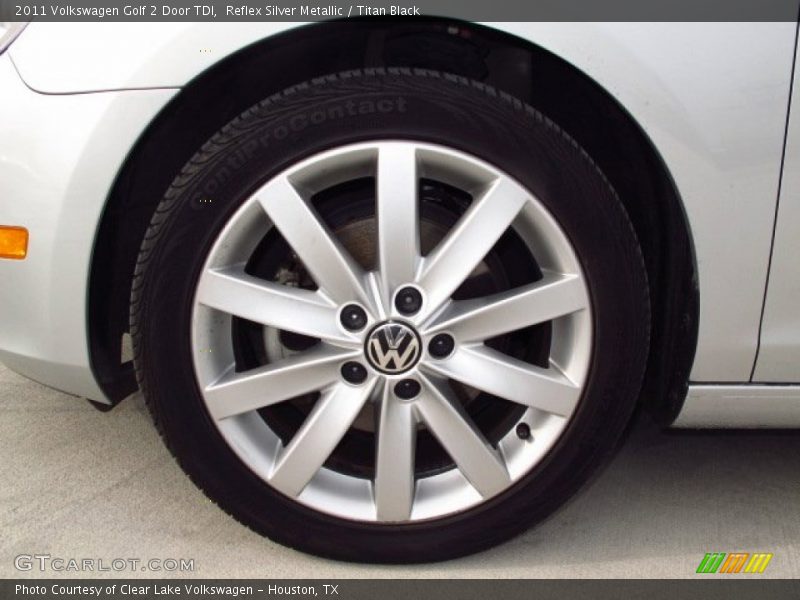 Reflex Silver Metallic / Titan Black 2011 Volkswagen Golf 2 Door TDI
