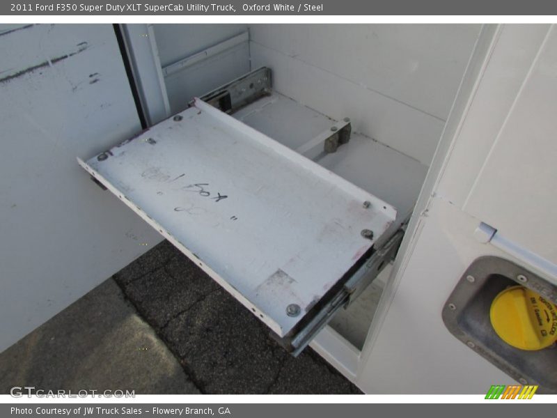 Oxford White / Steel 2011 Ford F350 Super Duty XLT SuperCab Utility Truck