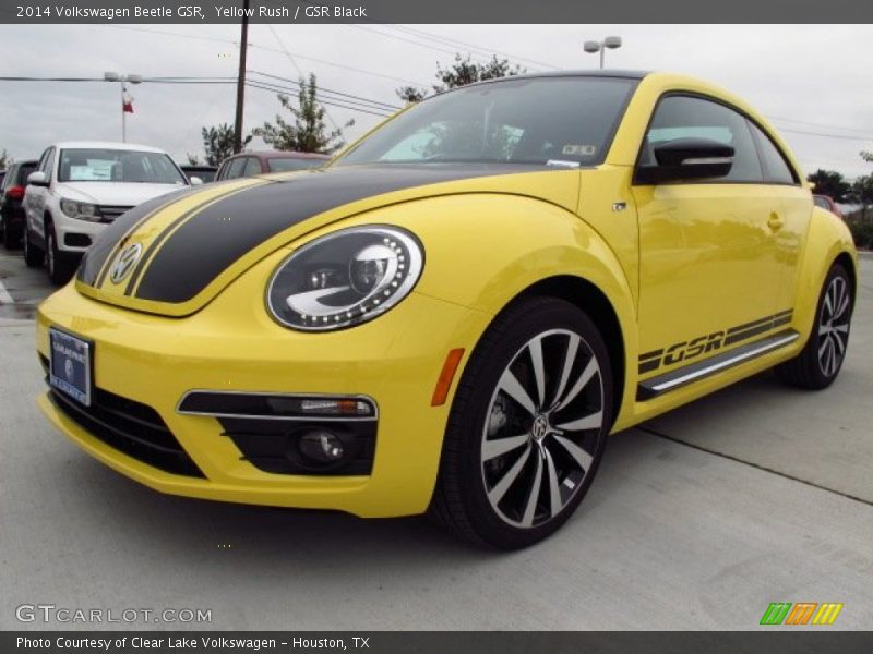 Front 3/4 View of 2014 Beetle GSR