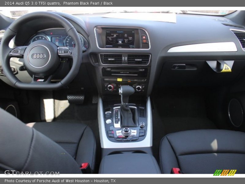 Dashboard of 2014 Q5 3.0 TFSI quattro
