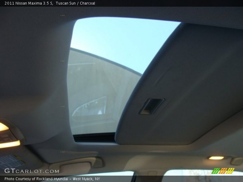 Tuscan Sun / Charcoal 2011 Nissan Maxima 3.5 S