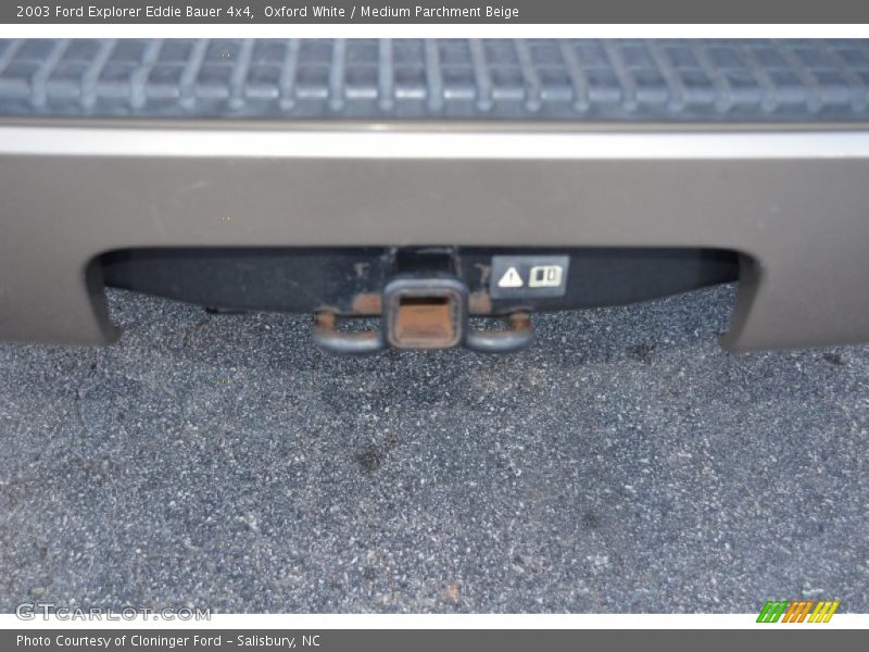 Oxford White / Medium Parchment Beige 2003 Ford Explorer Eddie Bauer 4x4