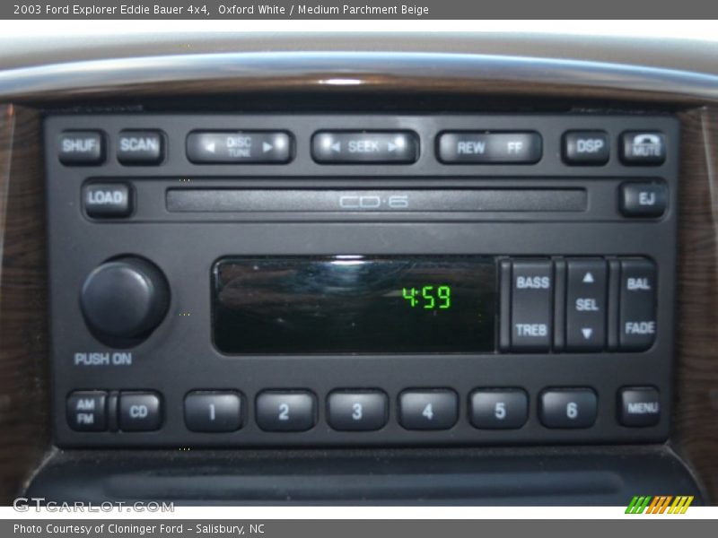 Oxford White / Medium Parchment Beige 2003 Ford Explorer Eddie Bauer 4x4