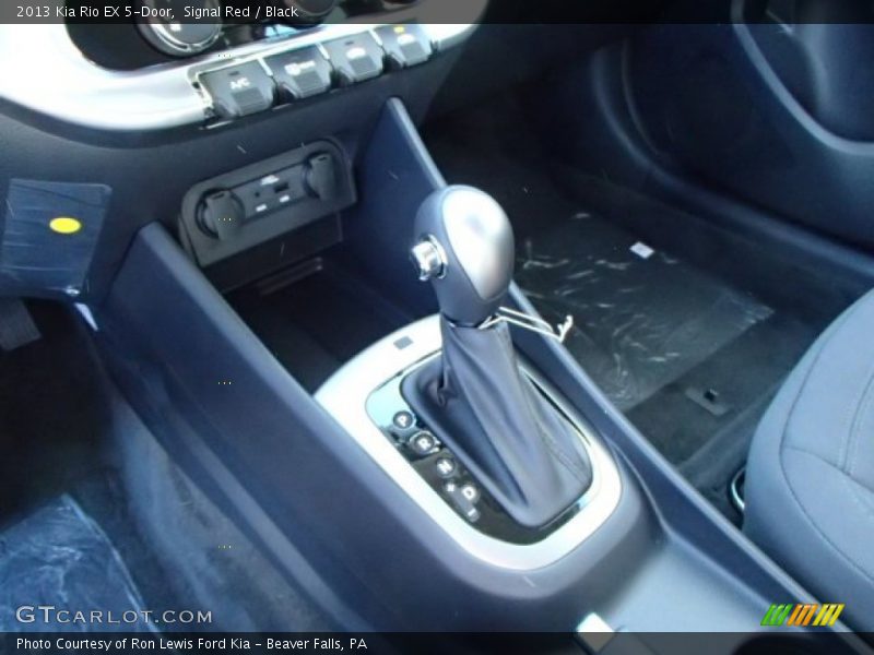 Signal Red / Black 2013 Kia Rio EX 5-Door