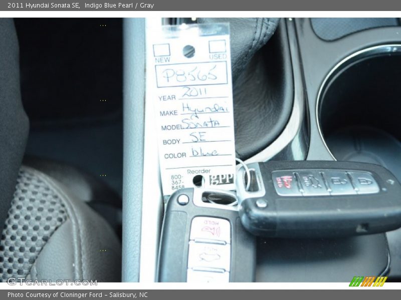 Indigo Blue Pearl / Gray 2011 Hyundai Sonata SE