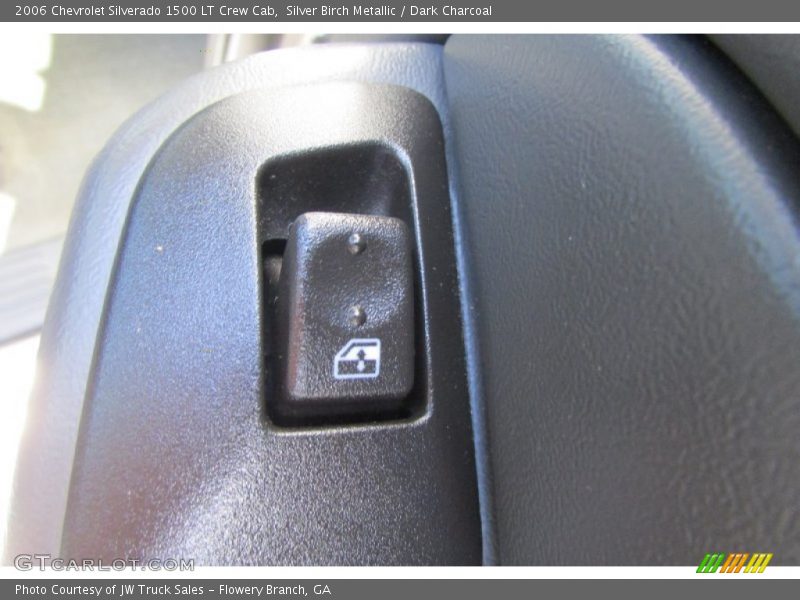 Silver Birch Metallic / Dark Charcoal 2006 Chevrolet Silverado 1500 LT Crew Cab