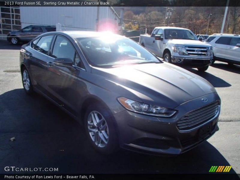 Sterling Gray Metallic / Charcoal Black 2013 Ford Fusion SE