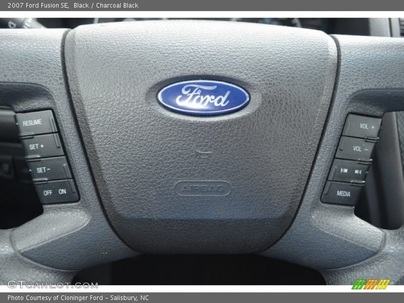 Black / Charcoal Black 2007 Ford Fusion SE