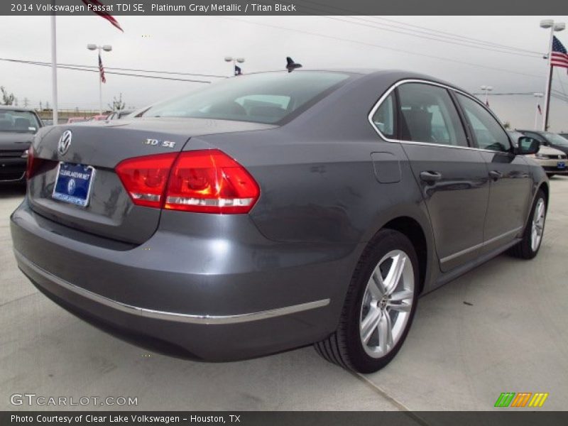 Platinum Gray Metallic / Titan Black 2014 Volkswagen Passat TDI SE