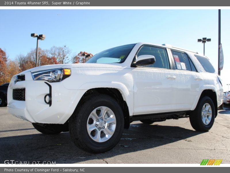 Super White / Graphite 2014 Toyota 4Runner SR5