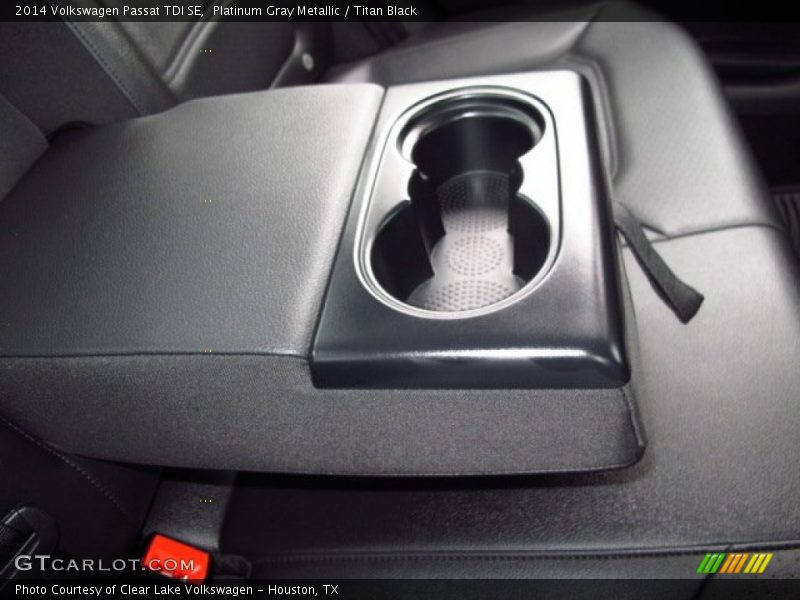Platinum Gray Metallic / Titan Black 2014 Volkswagen Passat TDI SE