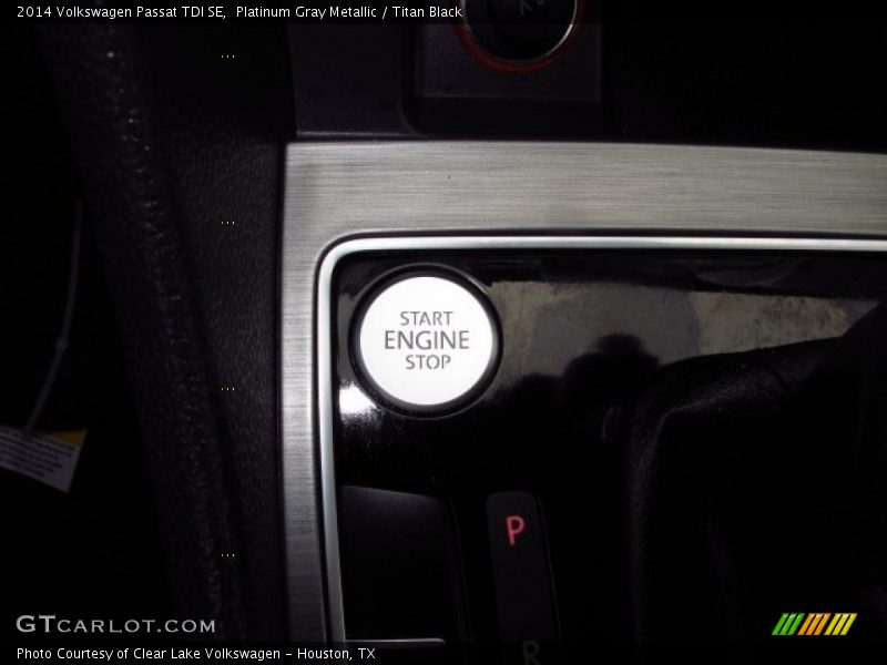 Platinum Gray Metallic / Titan Black 2014 Volkswagen Passat TDI SE