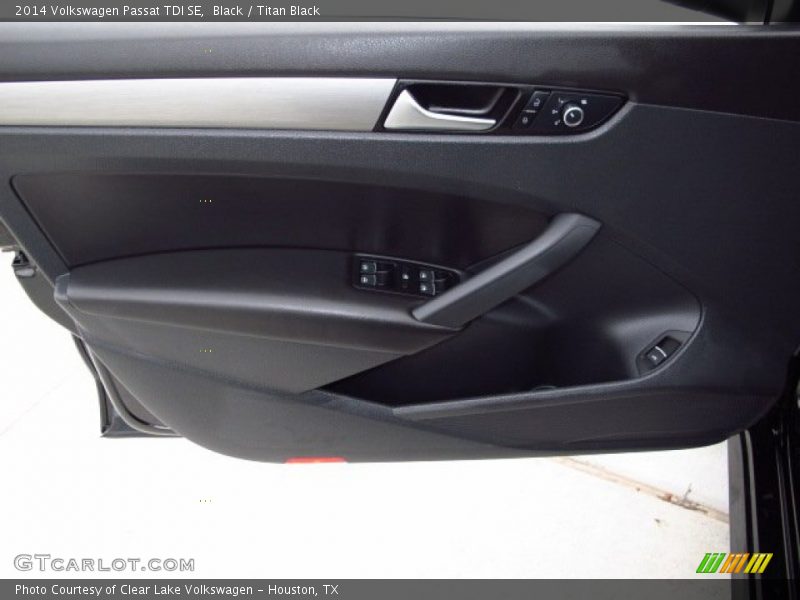Black / Titan Black 2014 Volkswagen Passat TDI SE