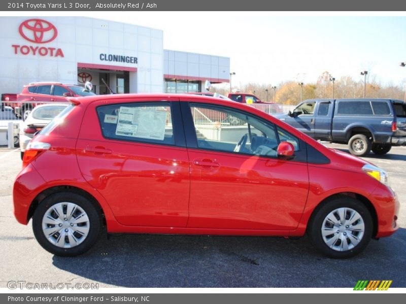 Absolutely Red / Ash 2014 Toyota Yaris L 3 Door