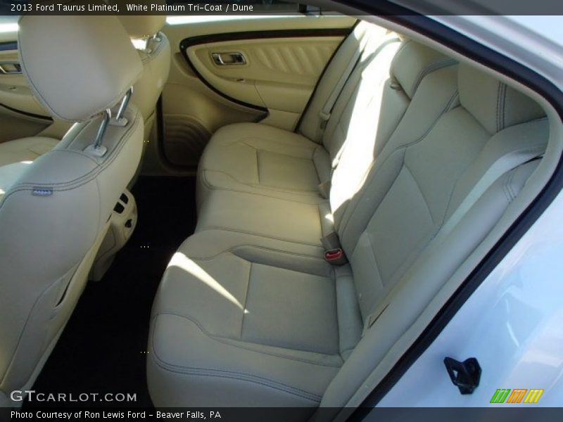 White Platinum Tri-Coat / Dune 2013 Ford Taurus Limited