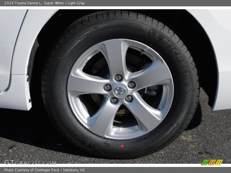  2014 Sienna L Wheel