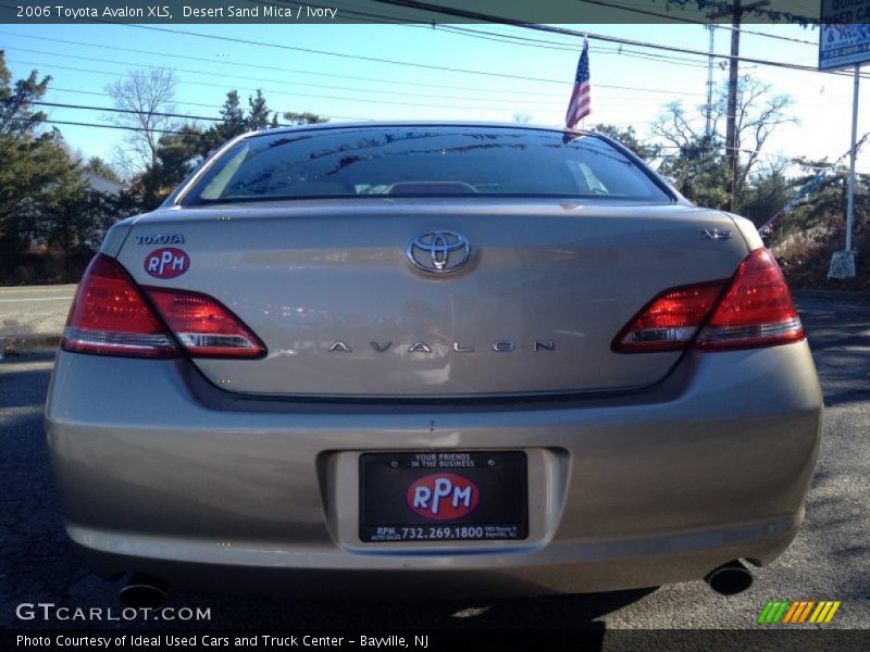 Desert Sand Mica / Ivory 2006 Toyota Avalon XLS