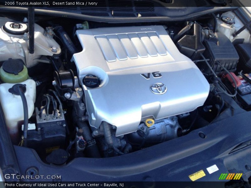 Desert Sand Mica / Ivory 2006 Toyota Avalon XLS