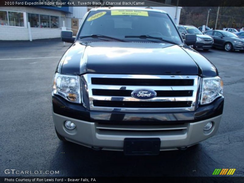 Tuxedo Black / Charcoal Black/Camel 2010 Ford Expedition Eddie Bauer 4x4