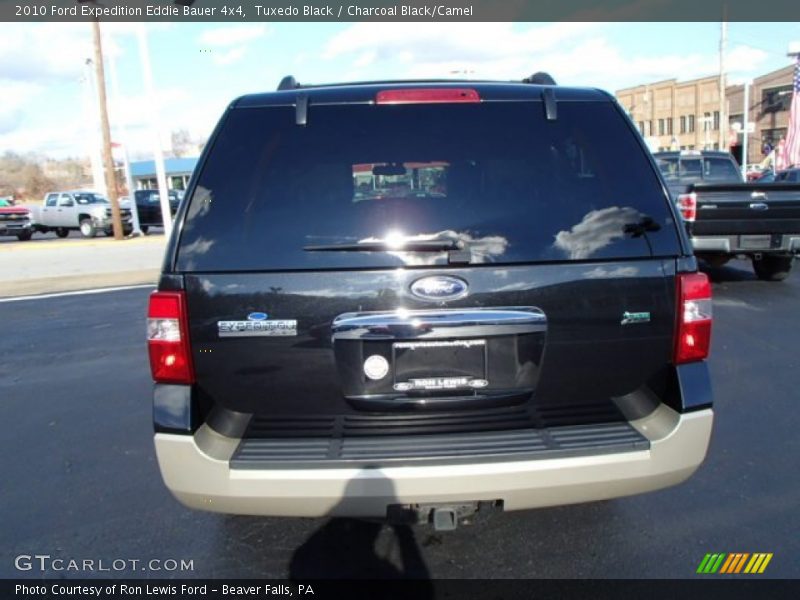 Tuxedo Black / Charcoal Black/Camel 2010 Ford Expedition Eddie Bauer 4x4
