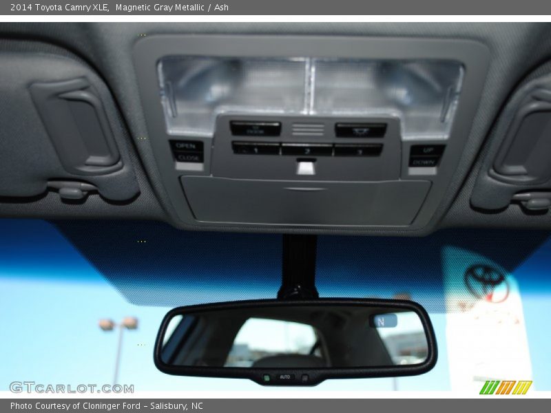 Magnetic Gray Metallic / Ash 2014 Toyota Camry XLE