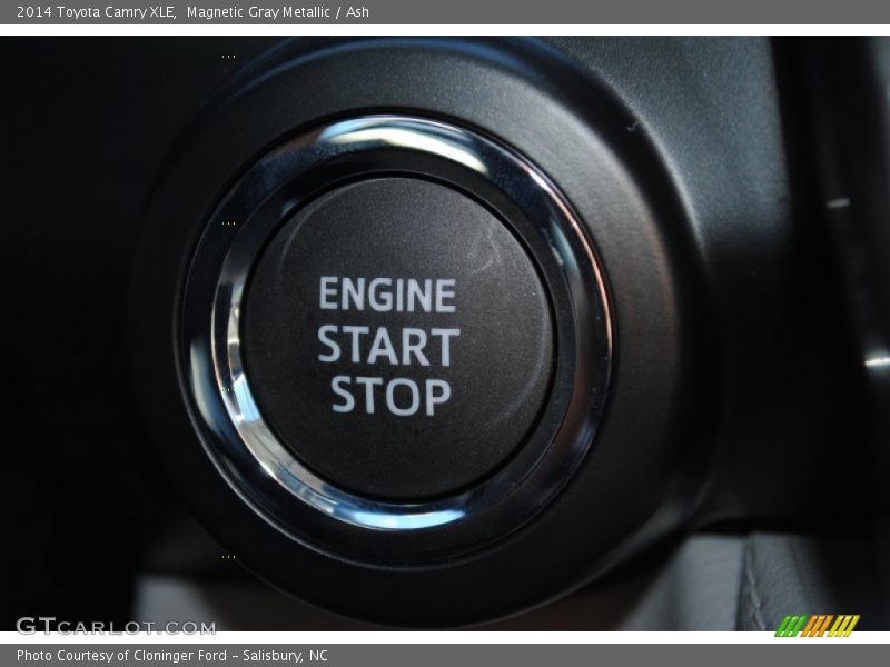 Magnetic Gray Metallic / Ash 2014 Toyota Camry XLE