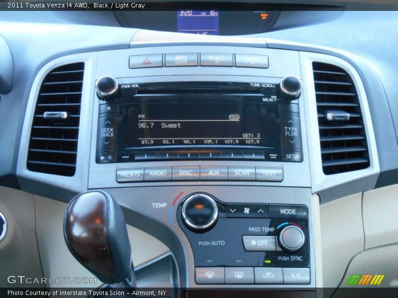 Black / Light Gray 2011 Toyota Venza I4 AWD