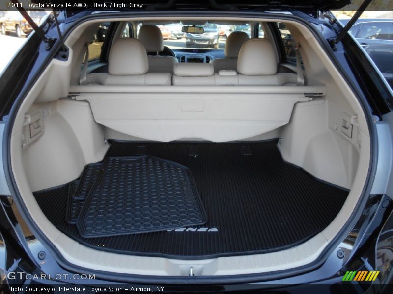 Black / Light Gray 2011 Toyota Venza I4 AWD