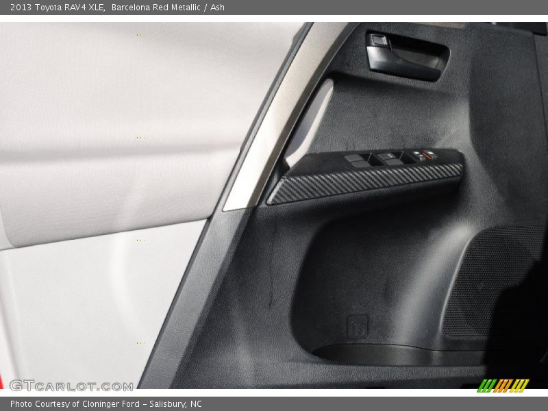 Barcelona Red Metallic / Ash 2013 Toyota RAV4 XLE