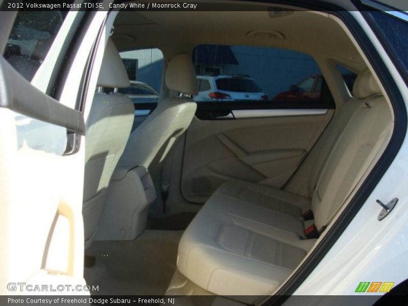 Candy White / Moonrock Gray 2012 Volkswagen Passat TDI SE