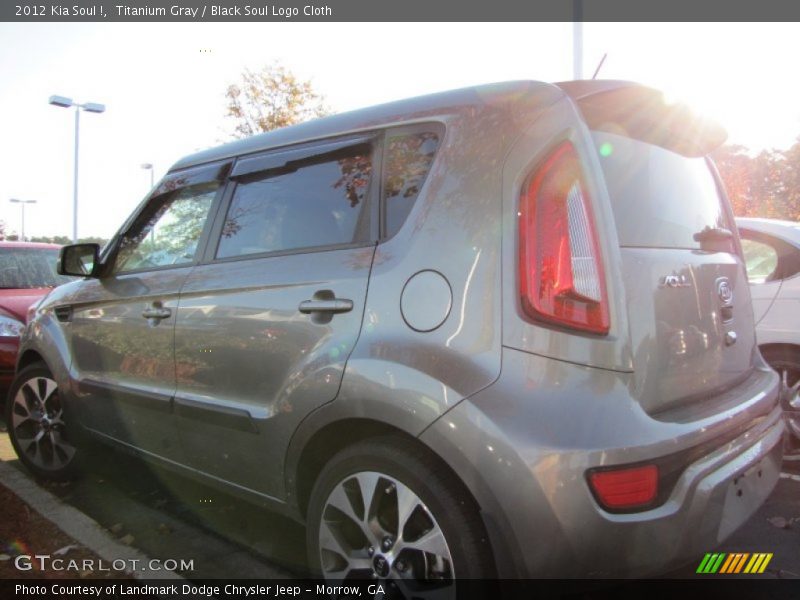 Titanium Gray / Black Soul Logo Cloth 2012 Kia Soul !