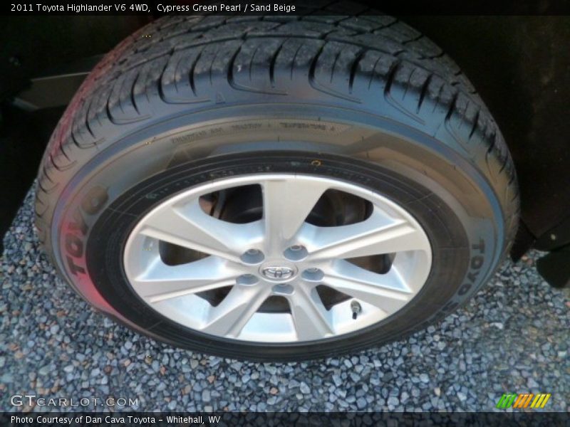 Cypress Green Pearl / Sand Beige 2011 Toyota Highlander V6 4WD