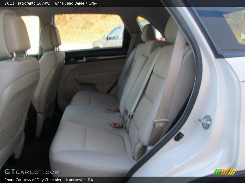 White Sand Beige / Gray 2011 Kia Sorento LX AWD