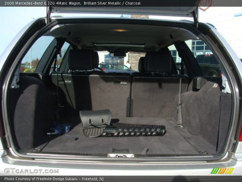 Brilliant Silver Metallic / Charcoal 2000 Mercedes-Benz E 320 4Matic Wagon