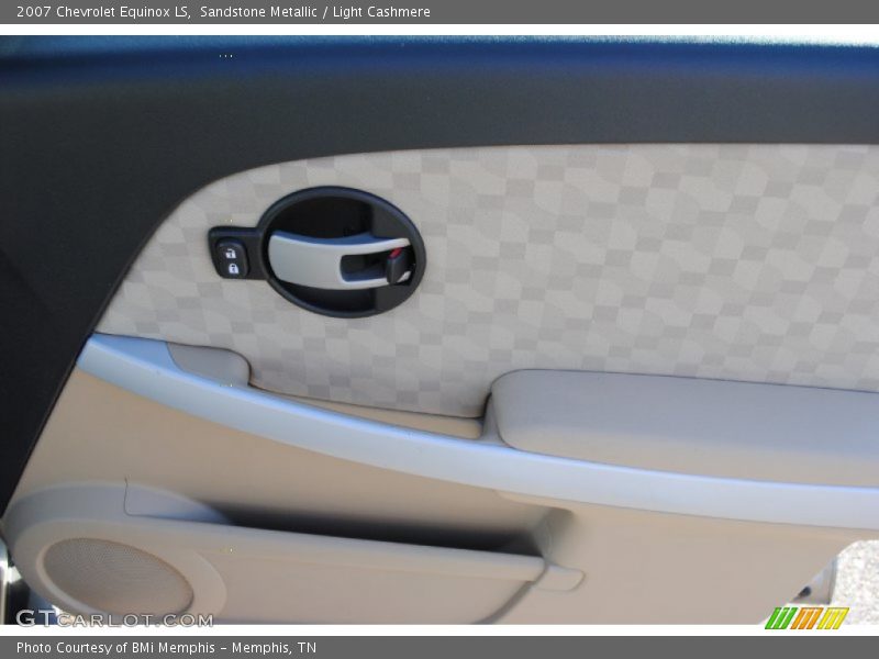 Sandstone Metallic / Light Cashmere 2007 Chevrolet Equinox LS